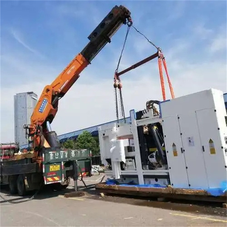 坡心镇附近小吊车联系方式|8-16吨|本地及时服务